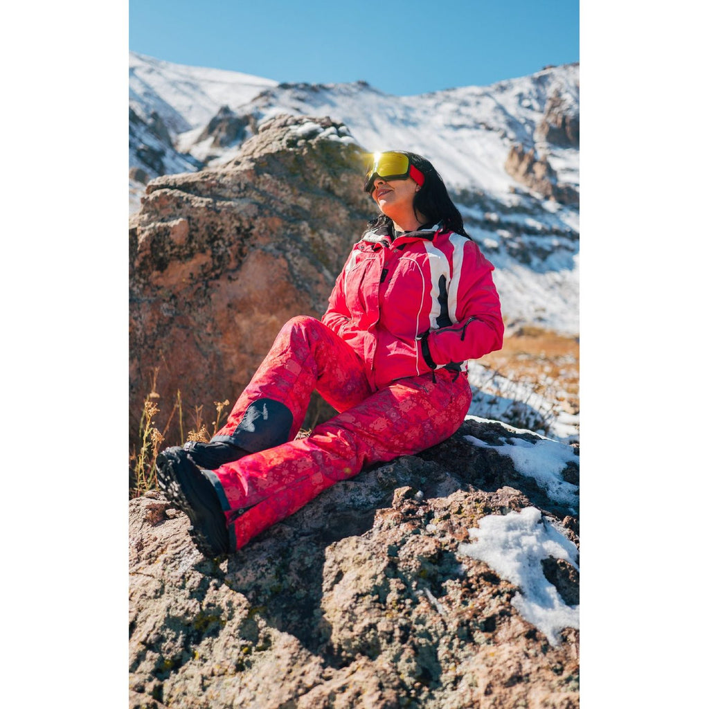 Ropa de nieve adulto con botas básicas y antiparras premium en la cordillera de los Andes